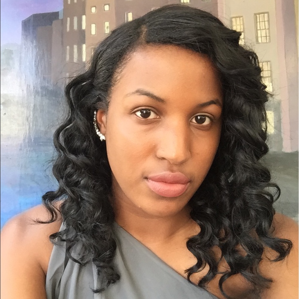 Meet your Posher, Tania