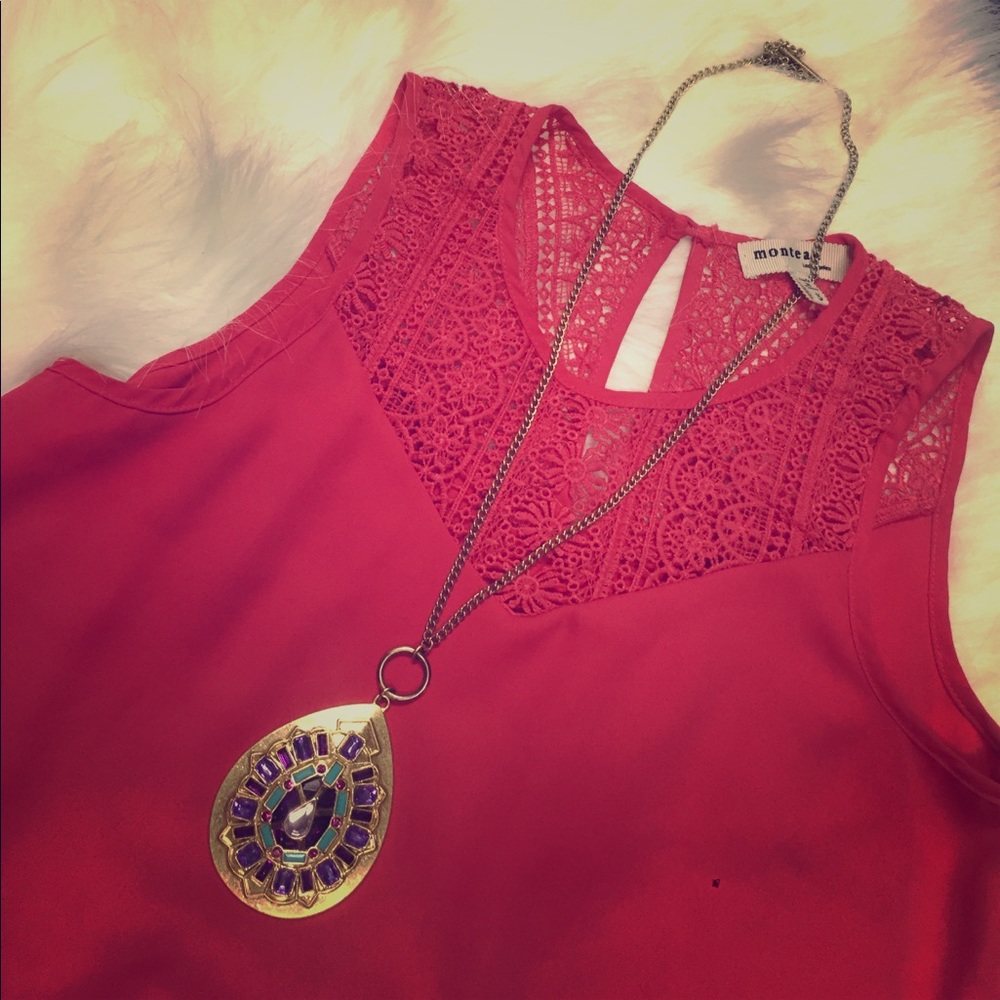 Long fashion necklace. Park Lane