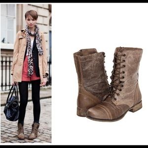 Stone colored Troopa combat boots by Steve Madden