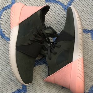 Adidas tubular