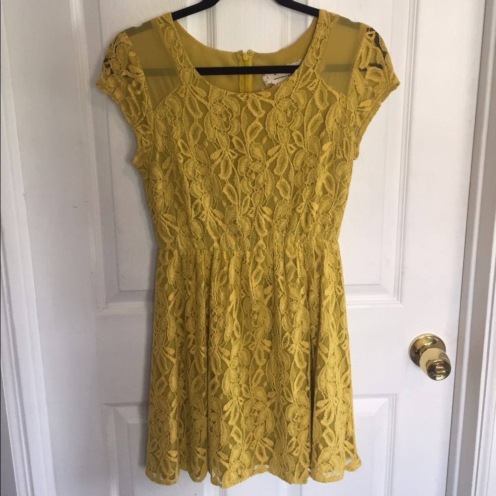 Coincidence & Chance Cinched Waist Dress - S