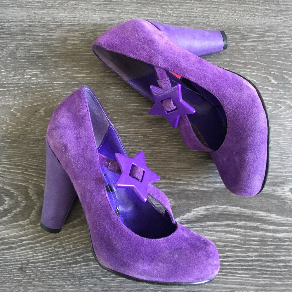 Betseyville purple suede star heels
