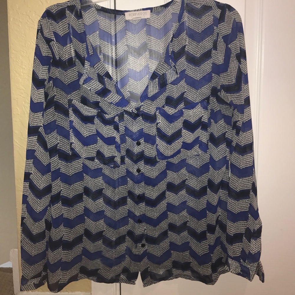 Forever 21 Blue,Black, & White Chevron chiffon button down
