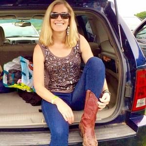 Meet your Posher, Elizabeth