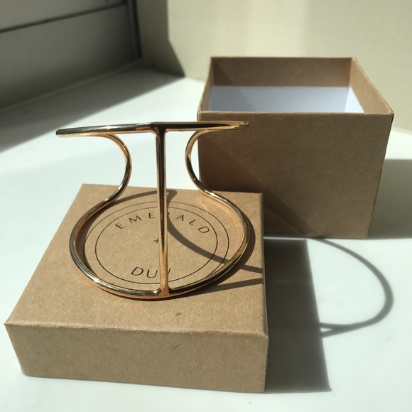 NWOT Emerald Duv Cuff Bracelet - Picture 4 of 6