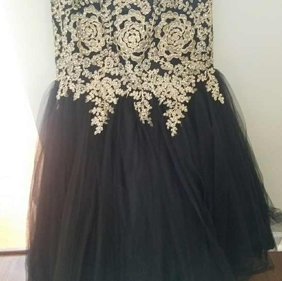 Formal/Prom Dress - Picture 4 of 4