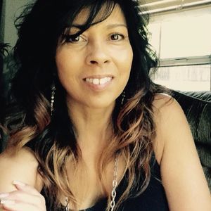 Meet your Posher, Michele