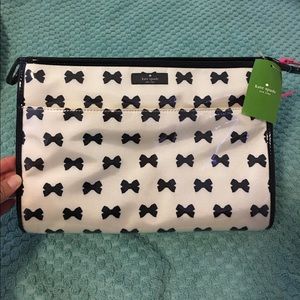 Kate Spade New York Large Heddy Cosmetic Bag
