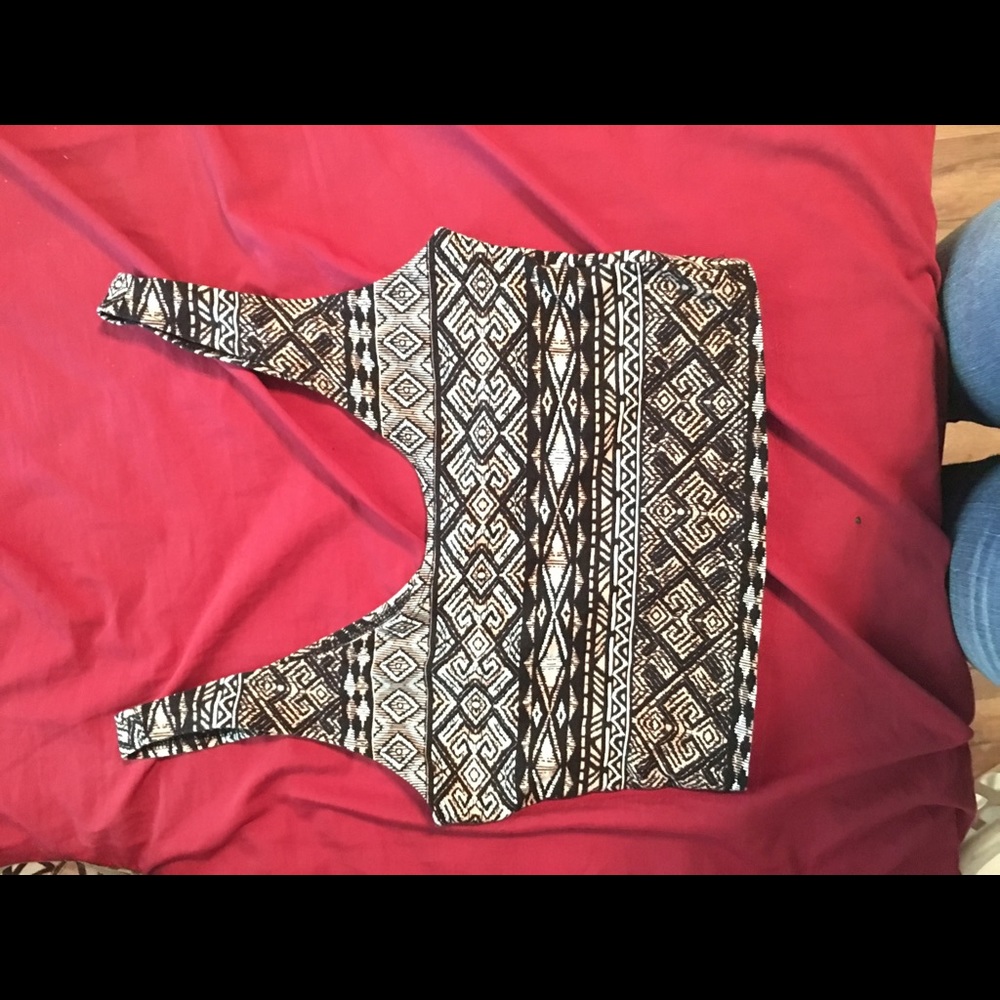 Crop top