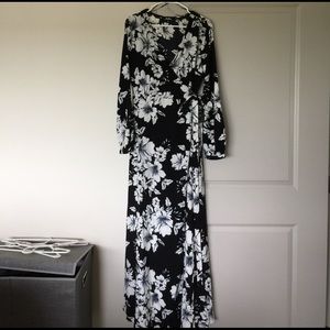 Lulu's Flower Printed Wrap Dress