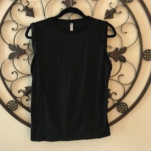 Fabletics cap sleeve tank top