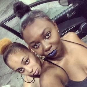 Meet your Posher, Leah