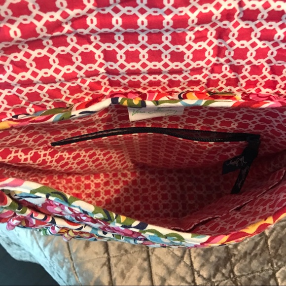 Vera Bradley Cross Body - Picture 3 of 3