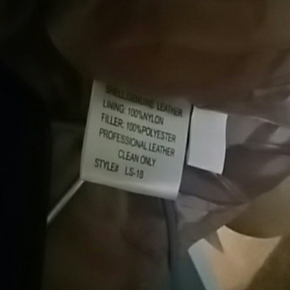 Genuine leather jacket - Picture 4 of 4