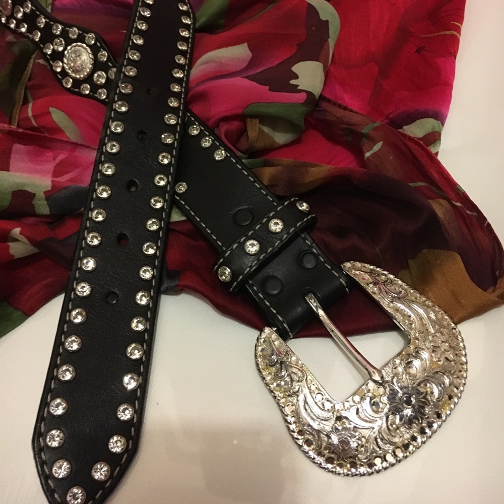 Nocona Scalloped Edge Western Belt - M - Black