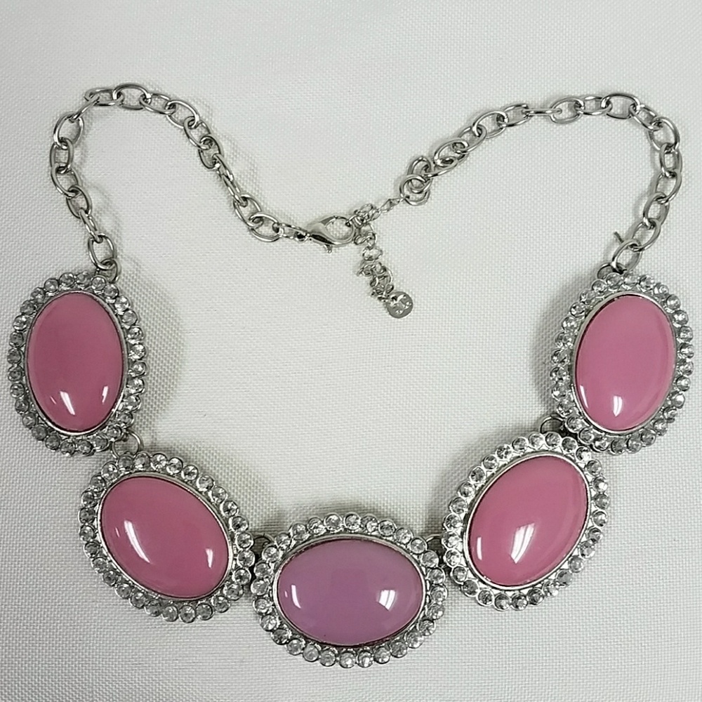 Charming Charlie   PINK  NECKLACE