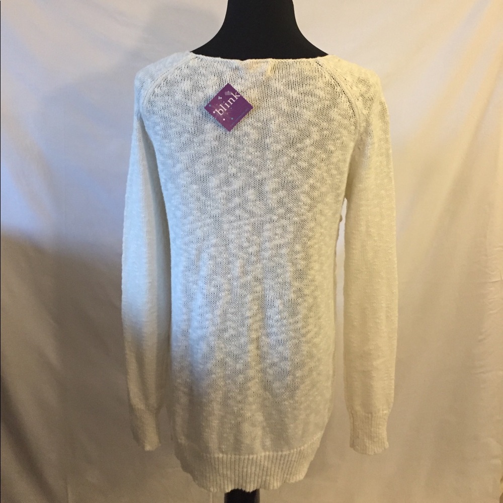 Sweater Top with Threaded Sides - Picture 4 of 4
