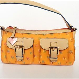 🍬Vintage style shoulder bag