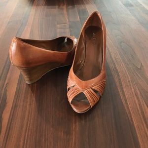Aldo brand, size 8, brown open toe wedges