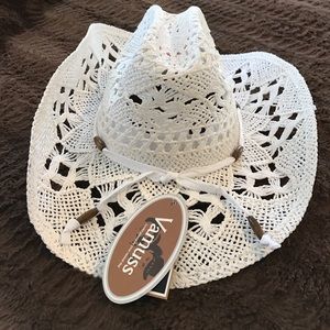 🌸White Hat