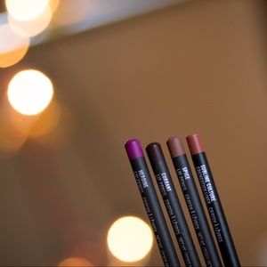 Brand New MAC Lip Pencil Bundle