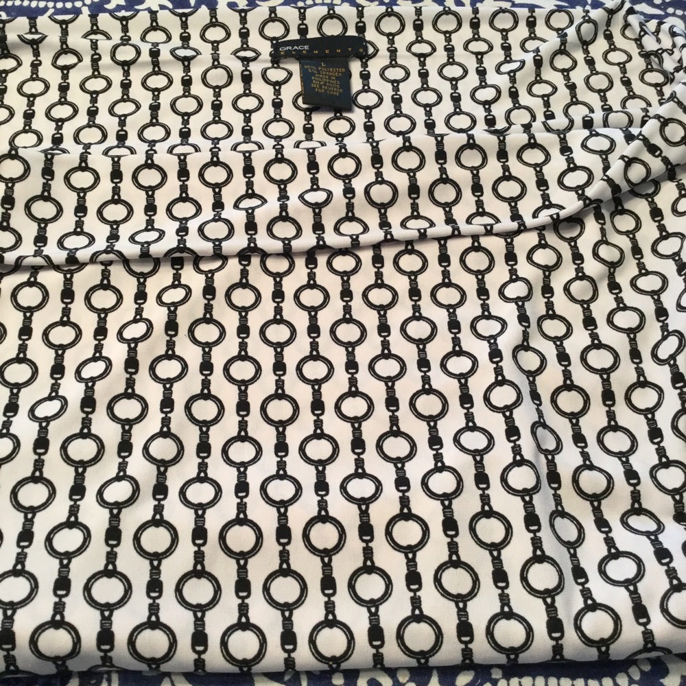 Grace Elements Cowl top 🖤🖤🖤