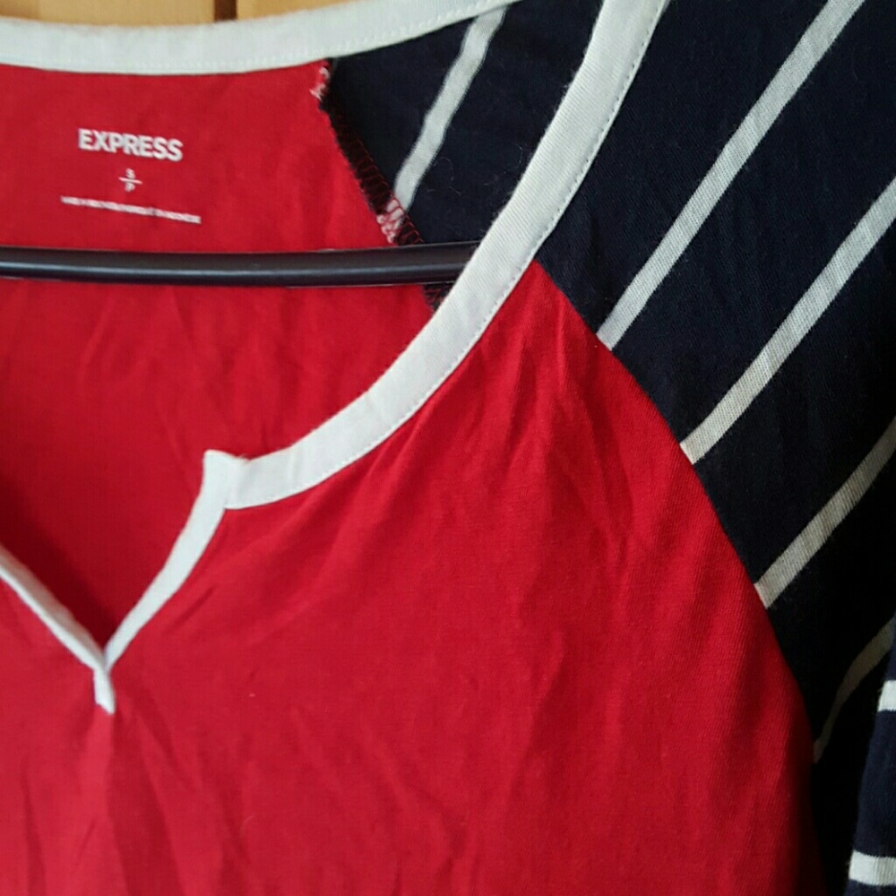 Express Raglan 3/4 Sleeve tee