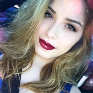 Meet your Posher, Valeria