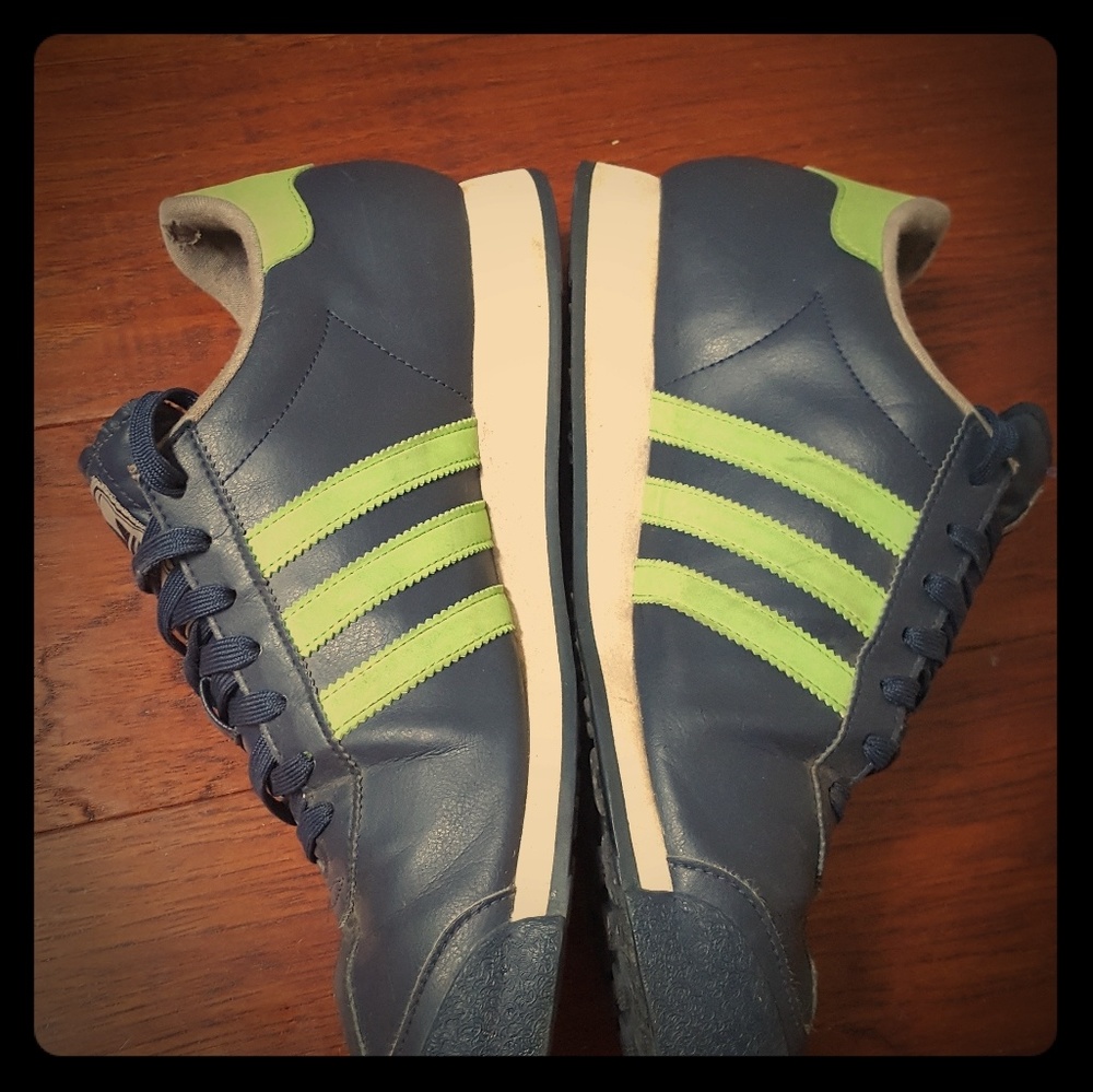 Adidas sneaker