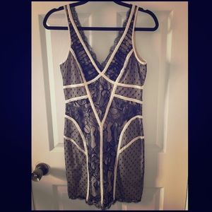 Bebe lace dress