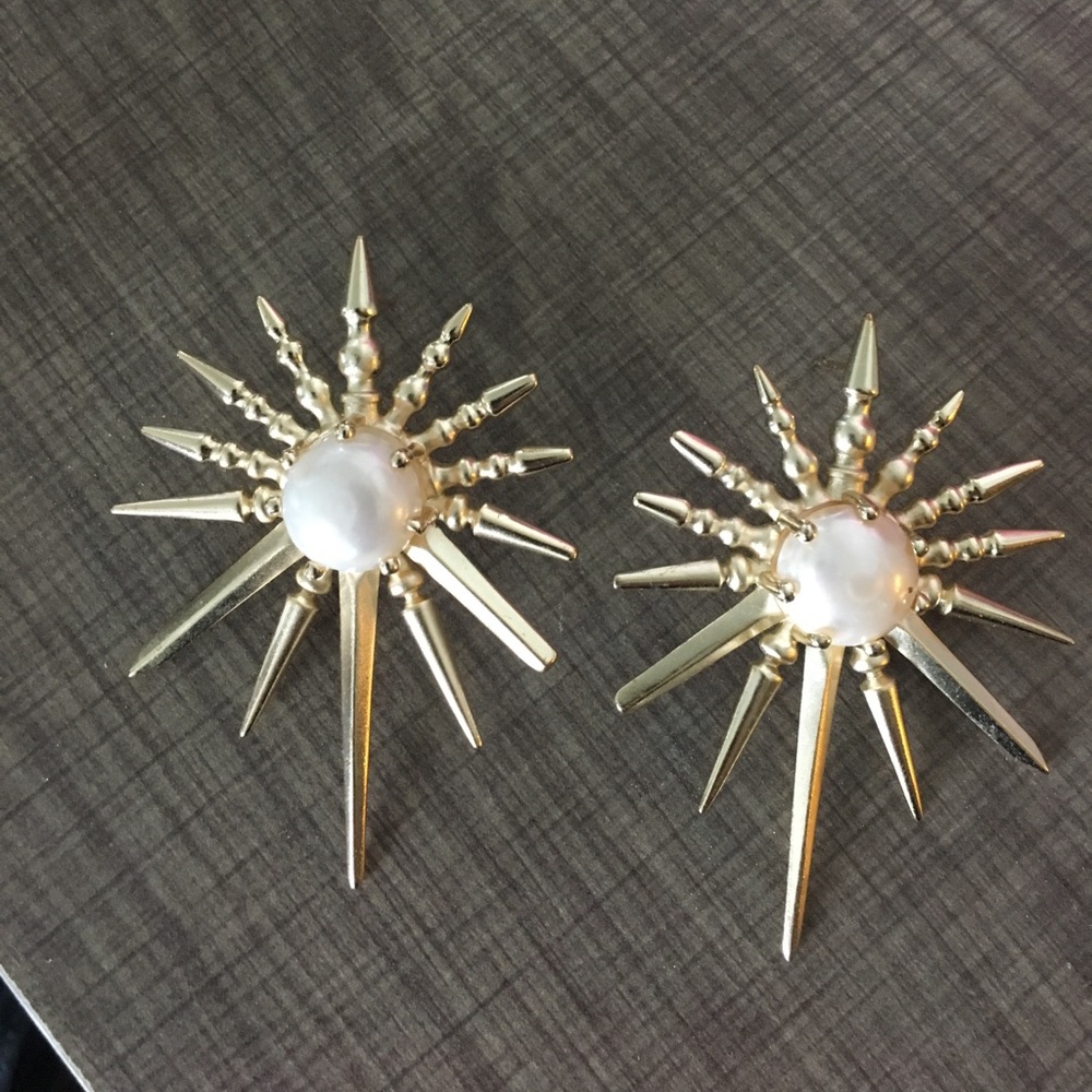 Kendra Scott earrings