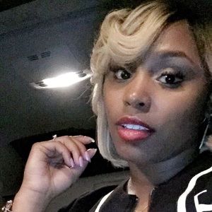 Meet your Posher, Shondrika