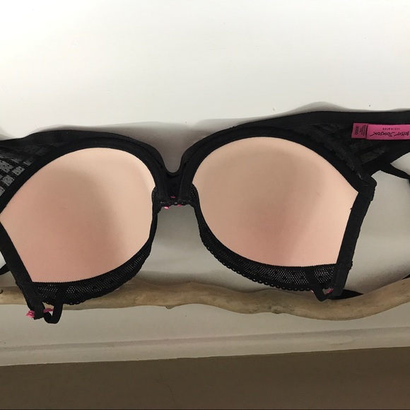 🎀 Convertible Betsy Johnson Stocking Bra 🎀 - Picture 5 of 8