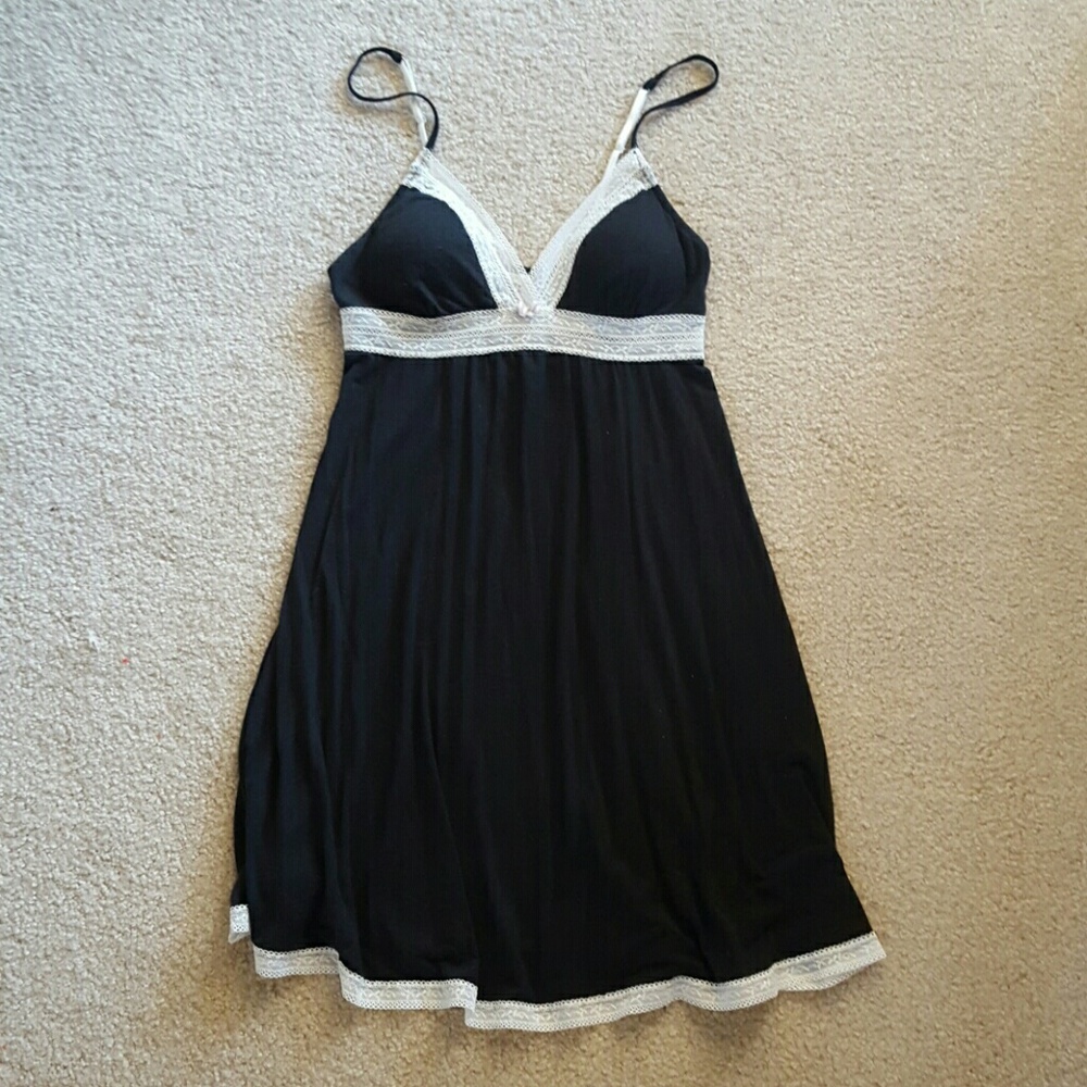Medium Victoria Secret nightgown