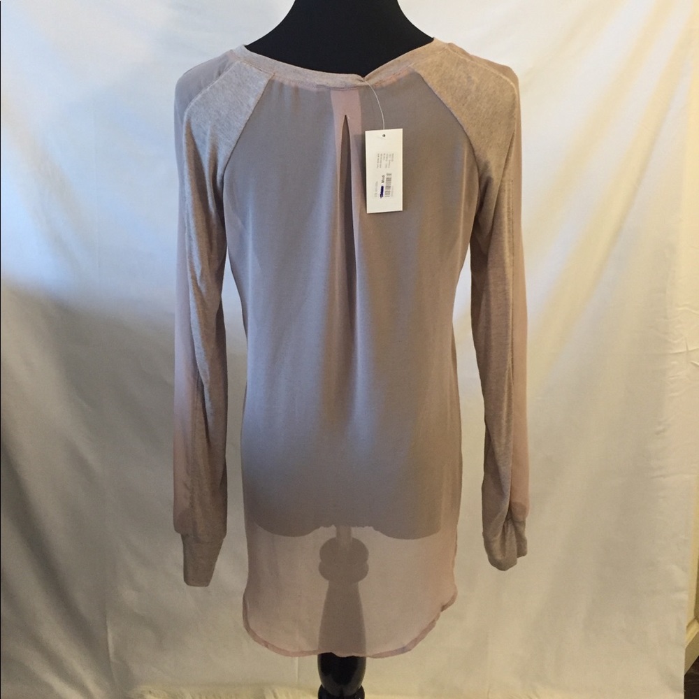 Sheer Back Top - Picture 3 of 6
