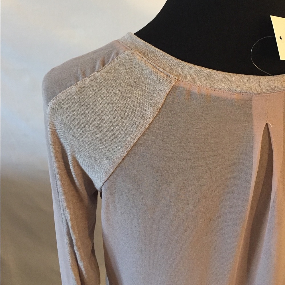 Sheer Back Top - Picture 6 of 6