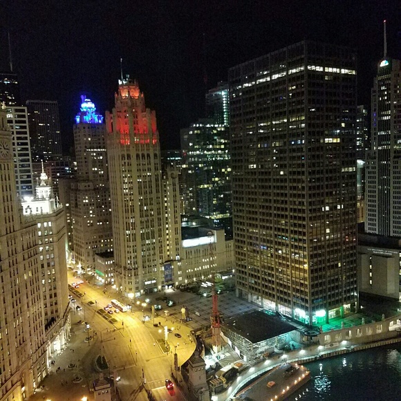 Meet your Posher, Lori - Picture 1 of 1