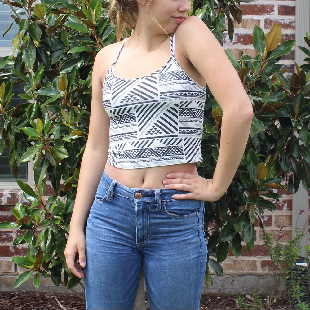 Mudd aztec crop/tank top