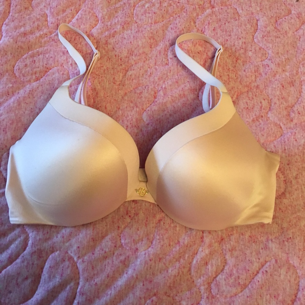 Victorias Secret Push Up Bra Light Pink