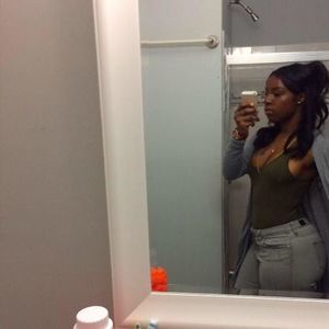 Meet your Posher, Sarah