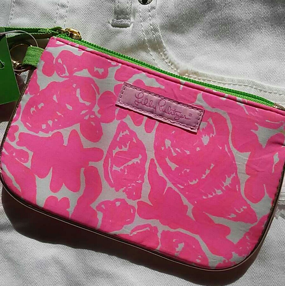 Lilly Pulitzer wristlet