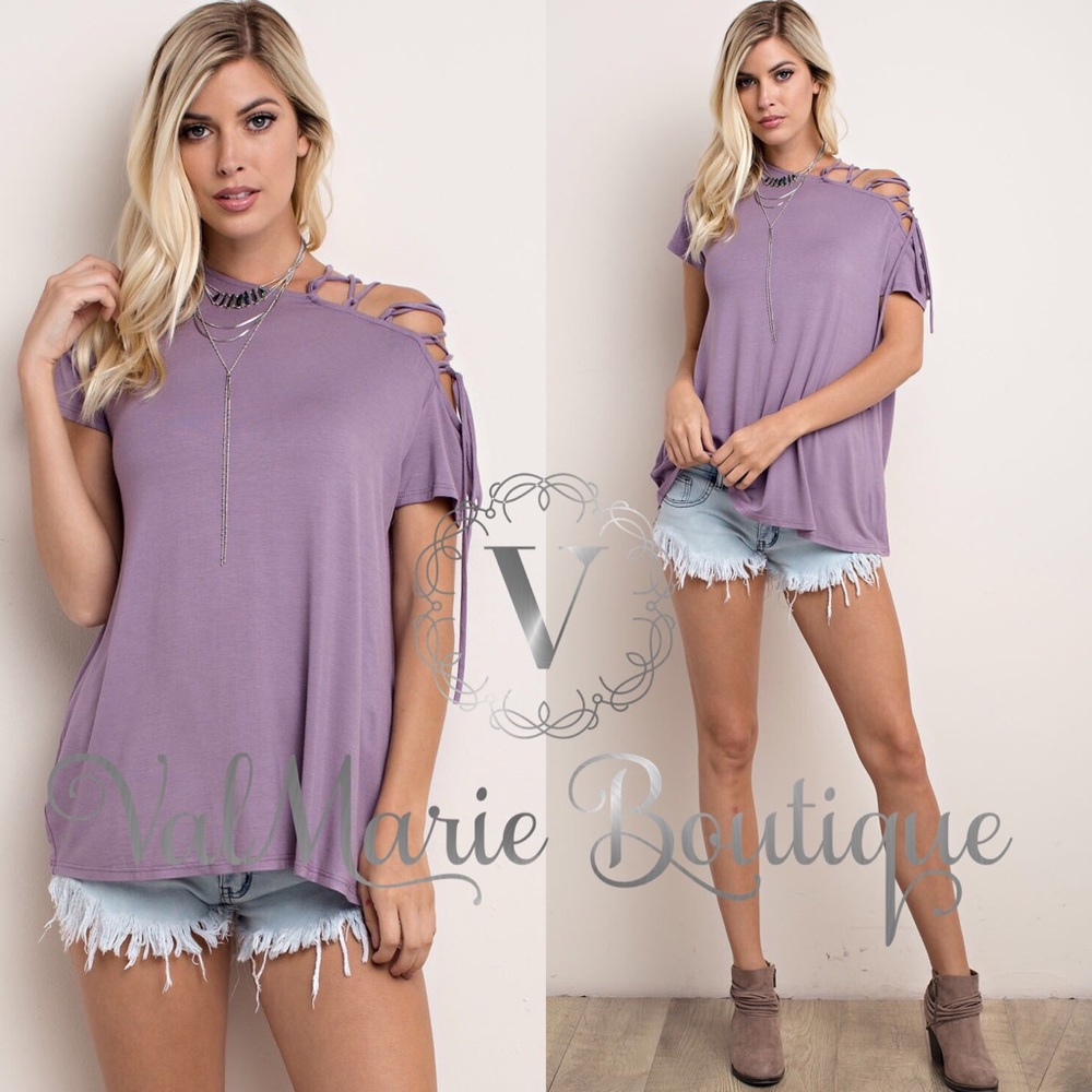 RESTOCKED!!! LACE UP COLD SHOULDER SLEEVE TOP - Picture 3 of 4
