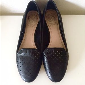 Vince Camuto black flats