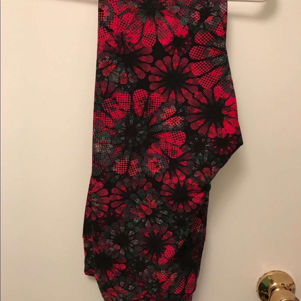 Lularoe TC leggings brand new