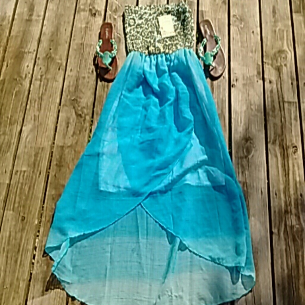 Get the whole look!!..