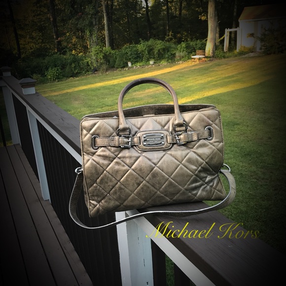 Michael Kors Handbags - Michael kors Authentic Metallic Handbag