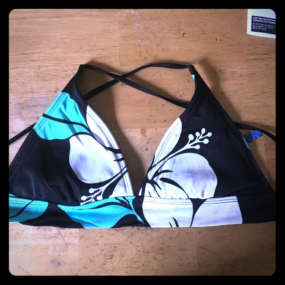 Bikini top