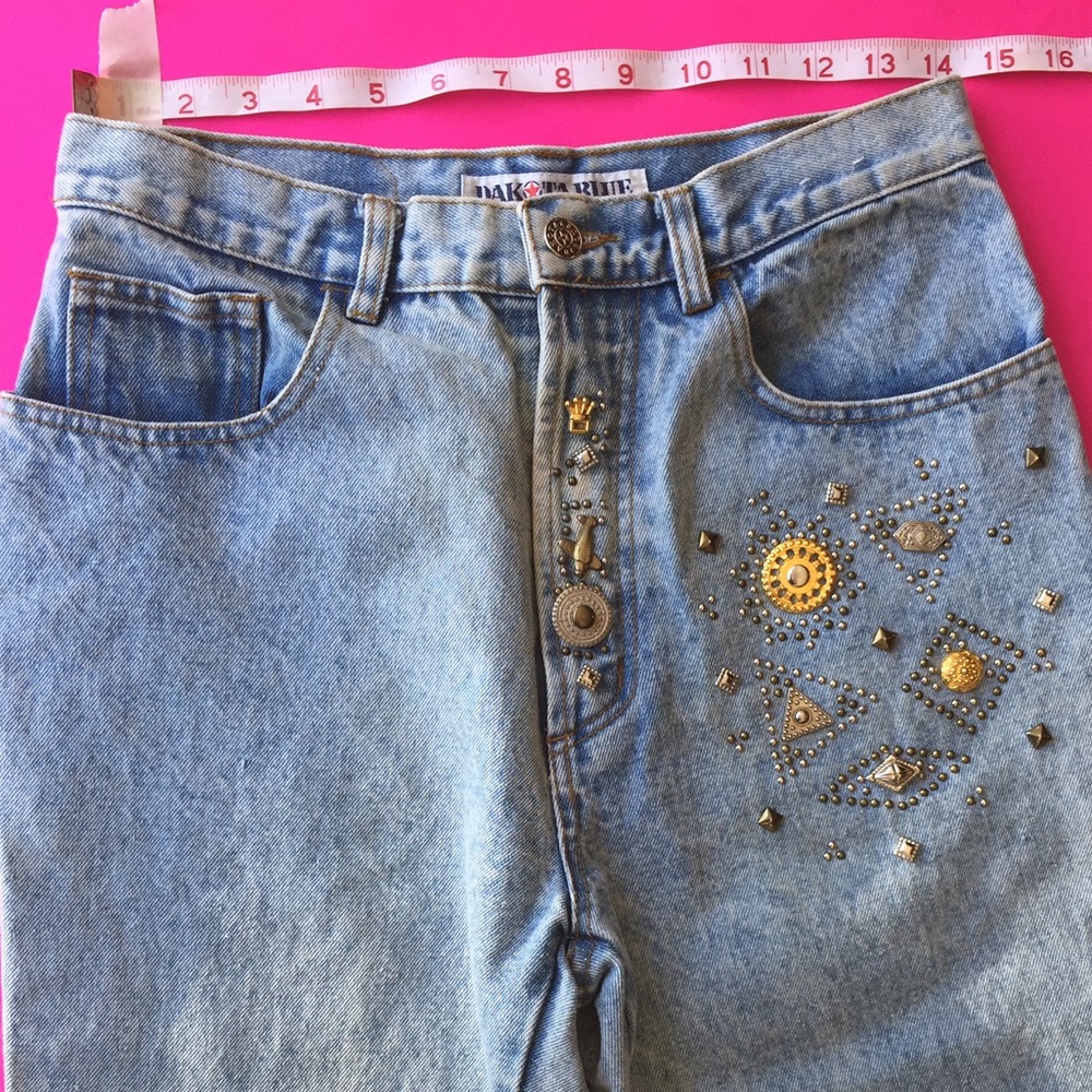 High Waisted 90's Embellished Jeans