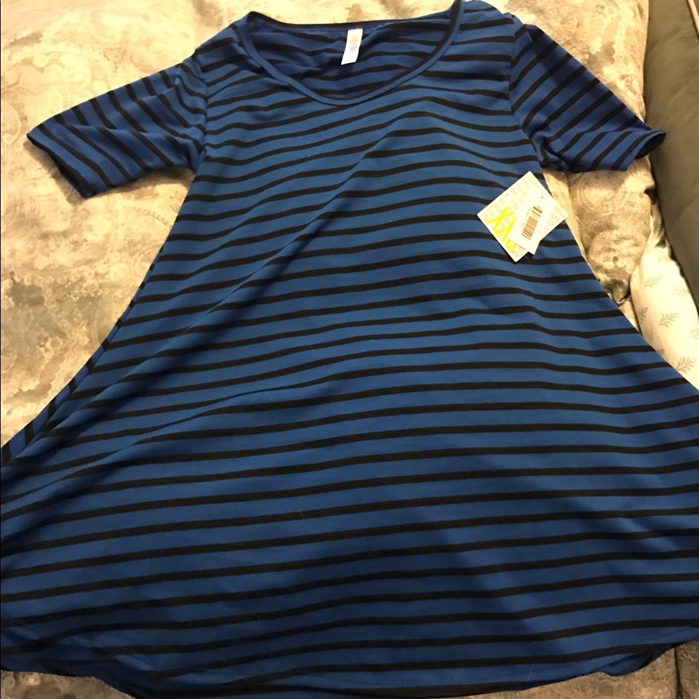 LuLaRoe Striped Perfect Tee XXS NWT