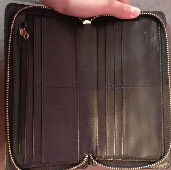 Wallet - Picture 3 of 3